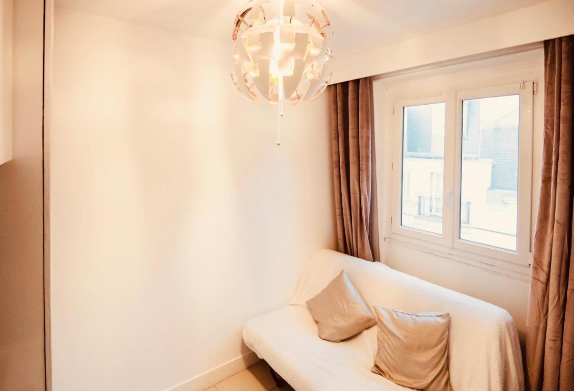 Fully Equipped Studio In The Heart Of Paris - Area Champs Elysees Exteriör bild